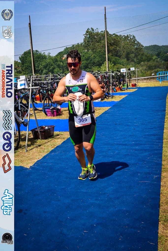 Atleta com o dorsal 365