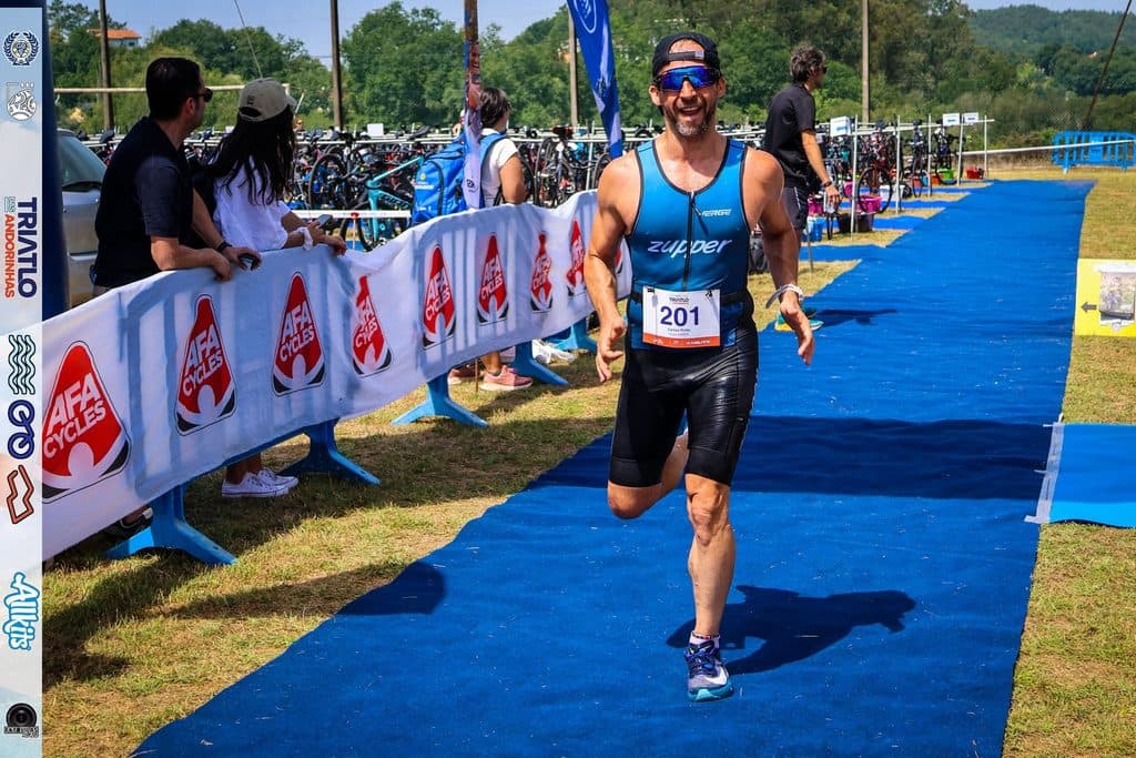 Atleta com o dorsal 201