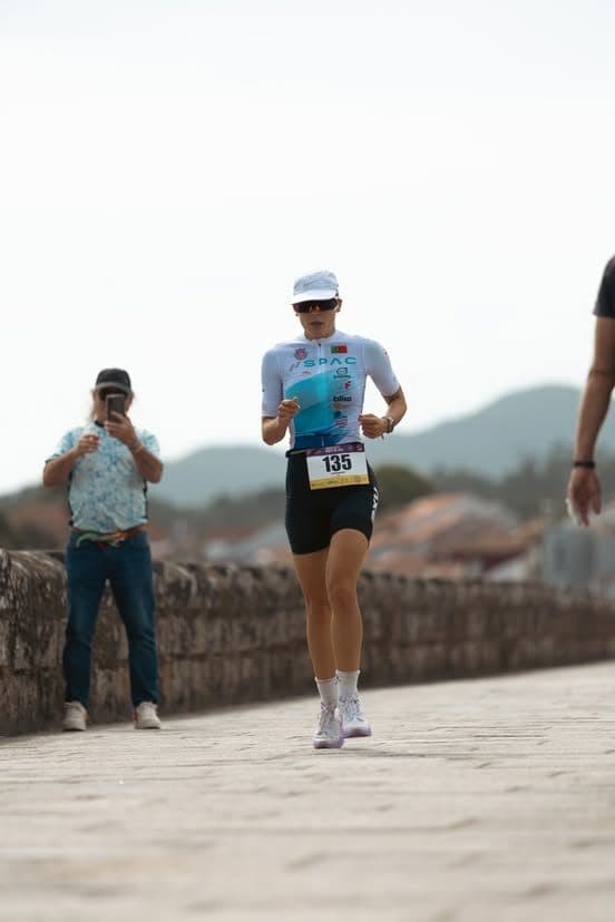 Atleta com o dorsal 135