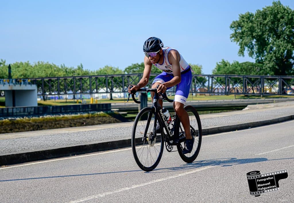Atleta com o dorsal 468