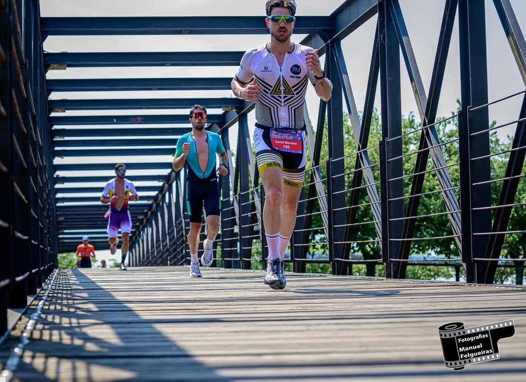 Atleta com o dorsal 198