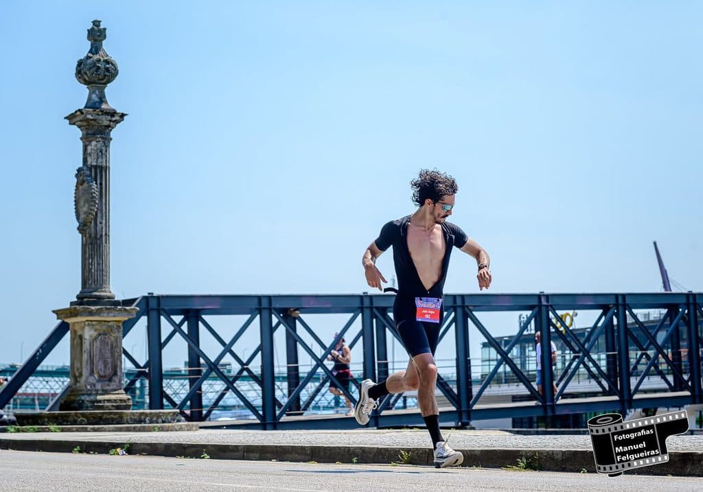 Atleta com o dorsal 502