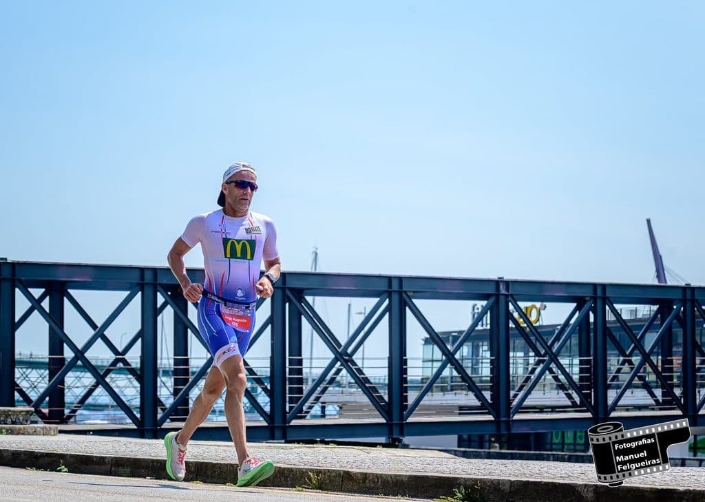 Atleta com o dorsal 406
