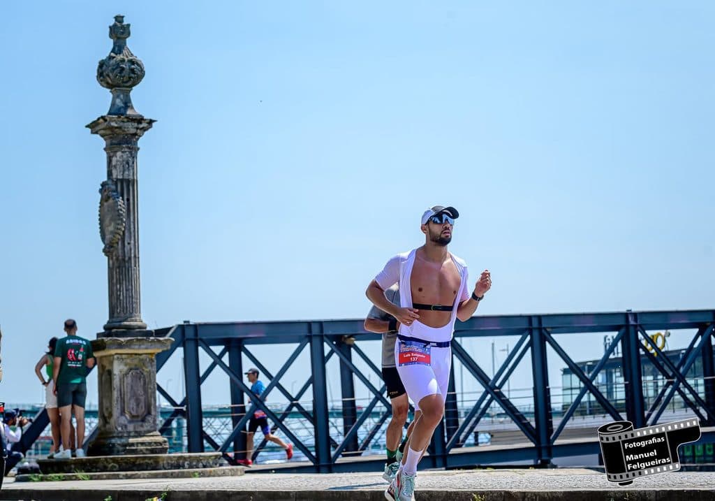 Atleta com o dorsal 137