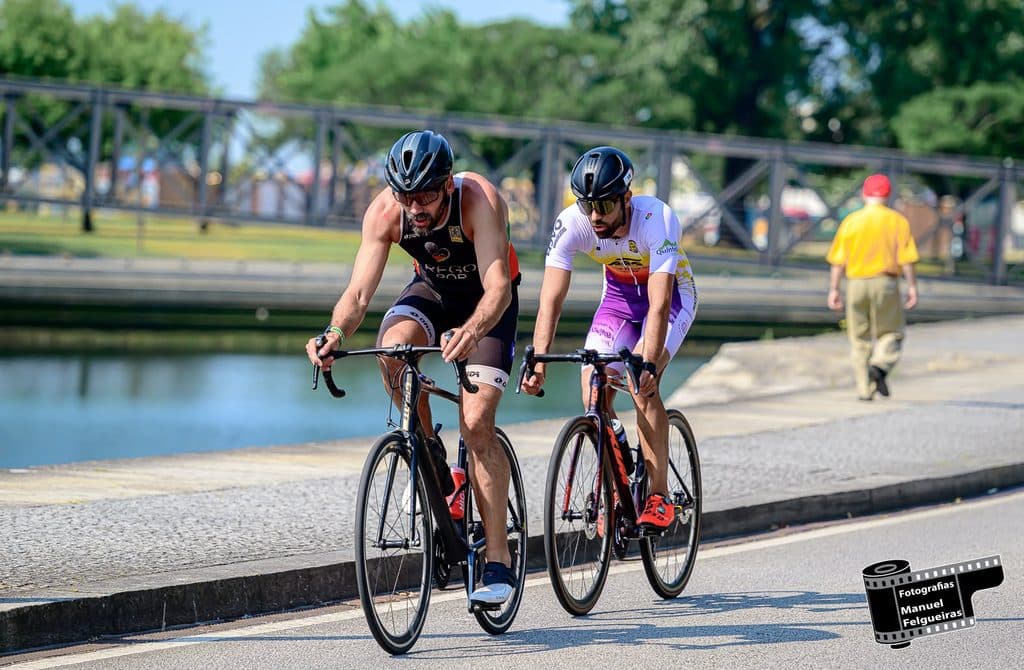 Atleta com o dorsal 330