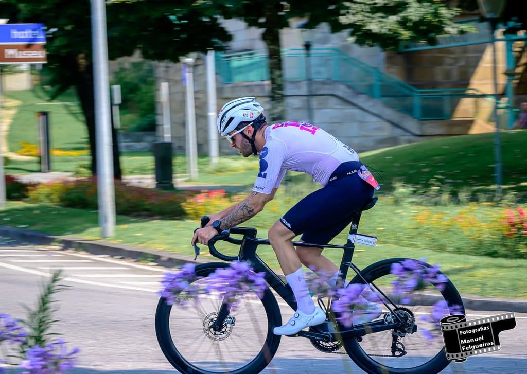 Atleta com o dorsal 120