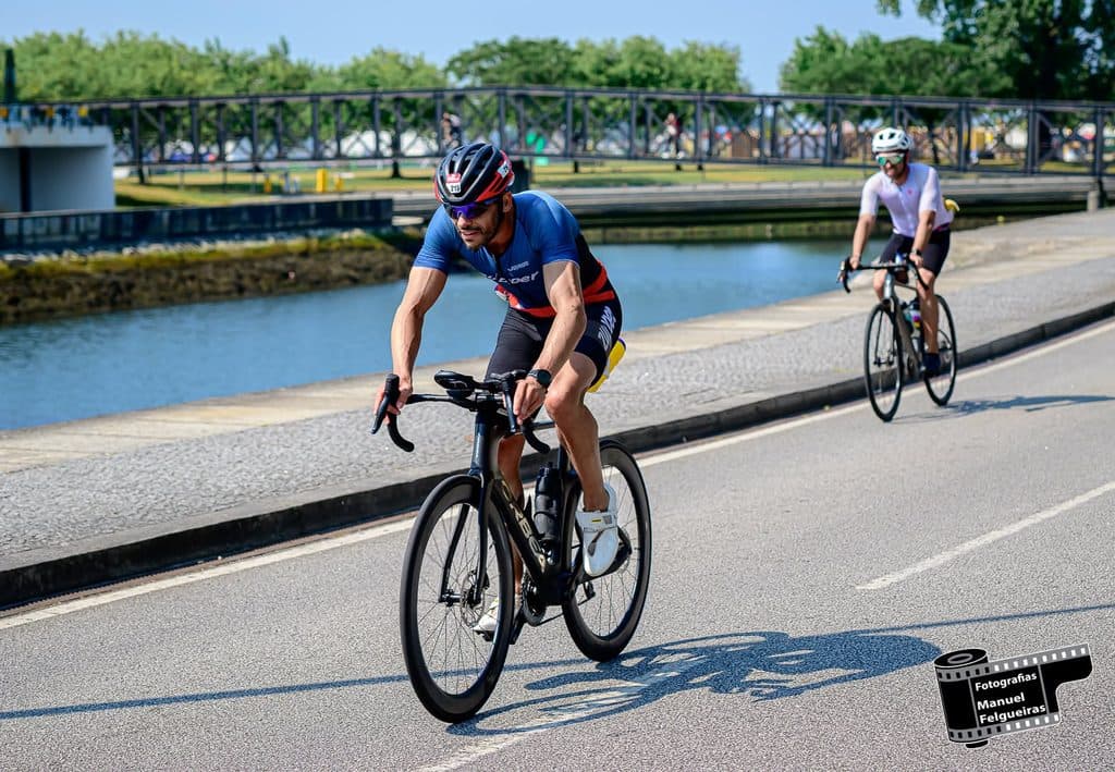 Atleta com o dorsal 219