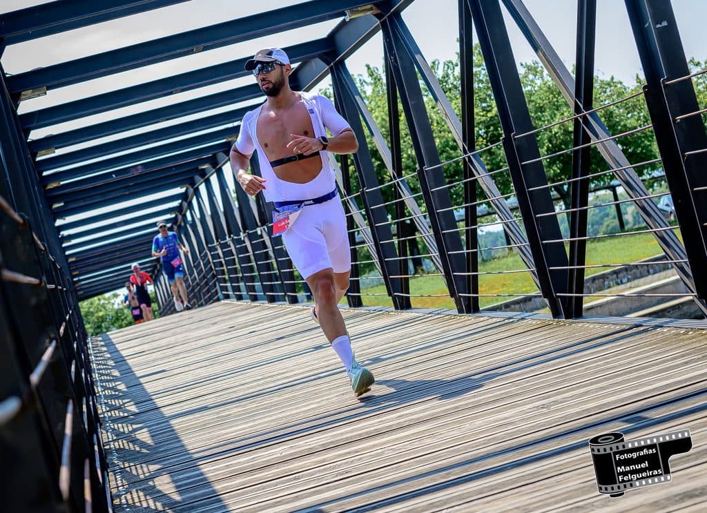 Atleta com o dorsal 137