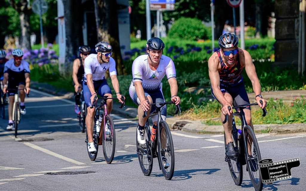 Atleta com o dorsal 182