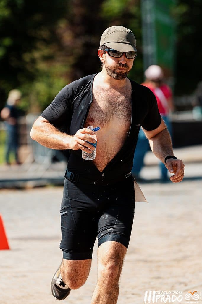 Atleta com o dorsal 148