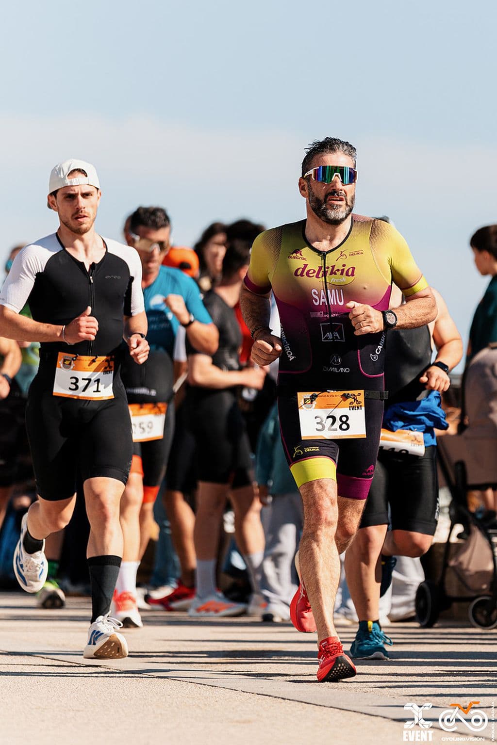 Atleta com o dorsal 371